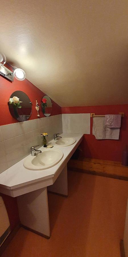 Gite Les Lanfiannes Thorens-Glieres Bagian luar foto