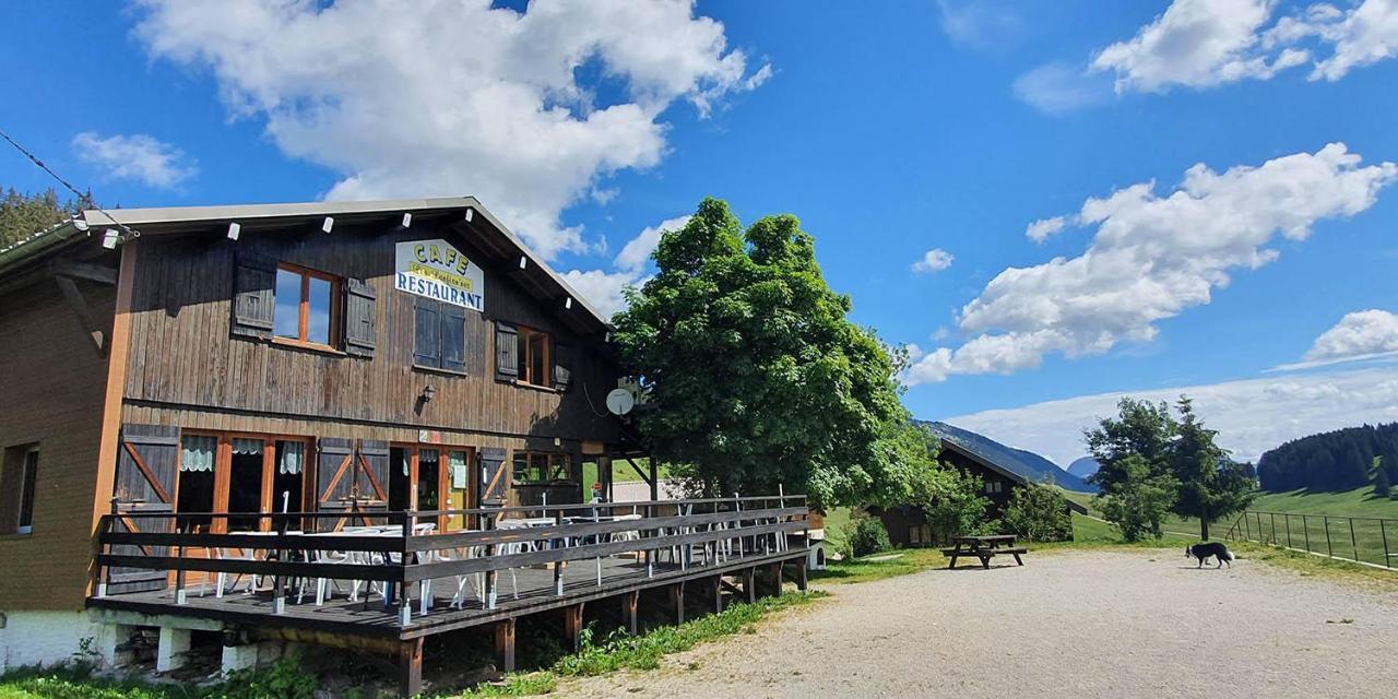 Gite Les Lanfiannes Thorens-Glieres Bagian luar foto