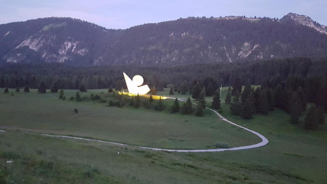 Gite Les Lanfiannes Thorens-Glieres Bagian luar foto